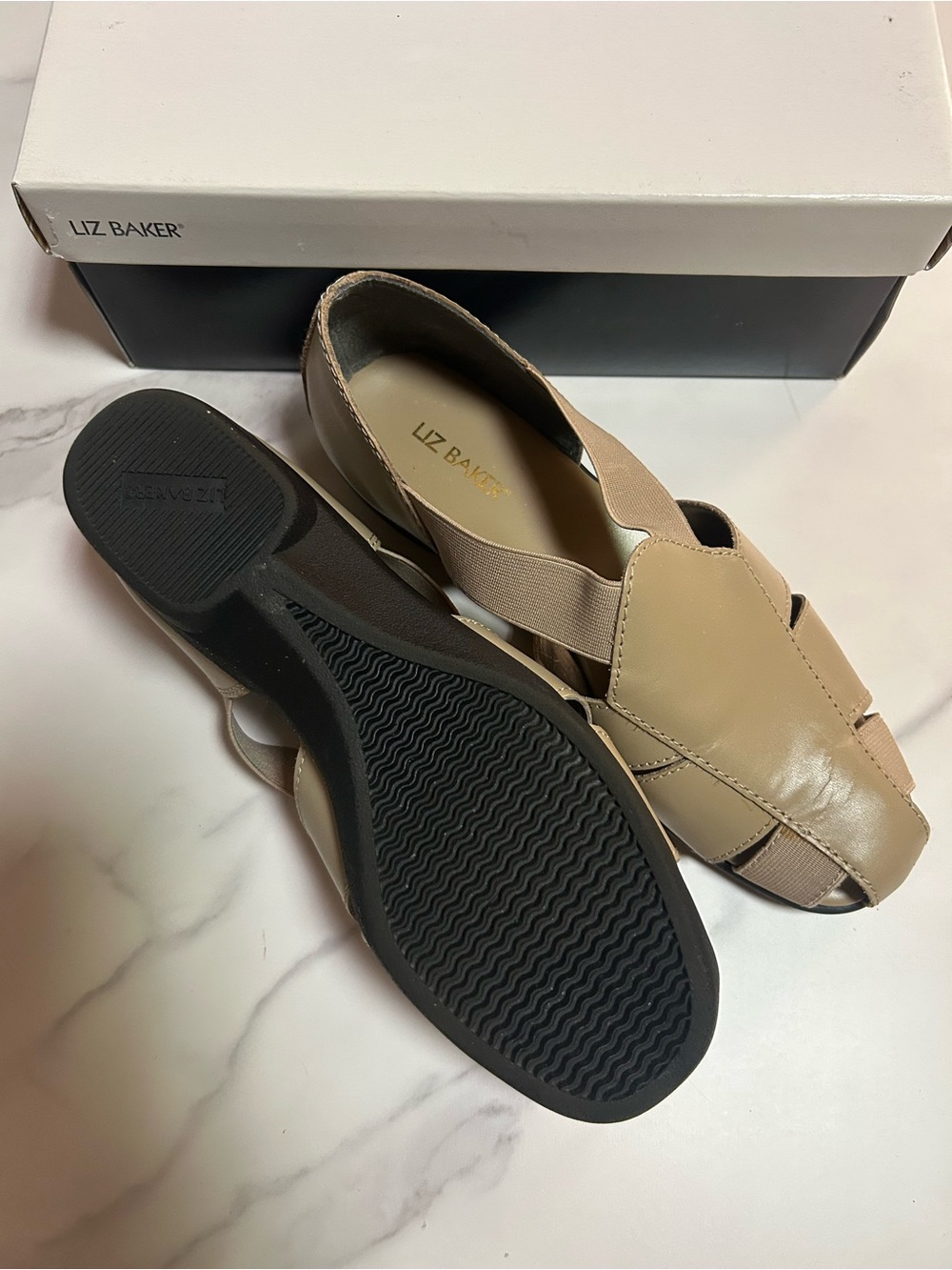 Liz Baker Women's Beige Leather Peep-Toe Flats